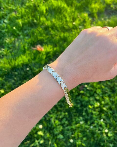 14K V Dizilim Taşlı Bileklik