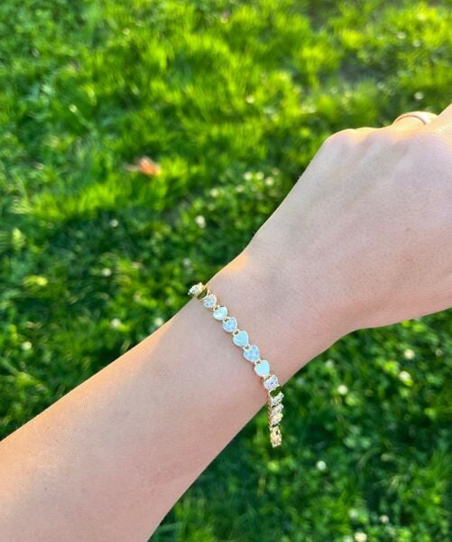 14K Kalpli Taşlı Örüntü Bileklik