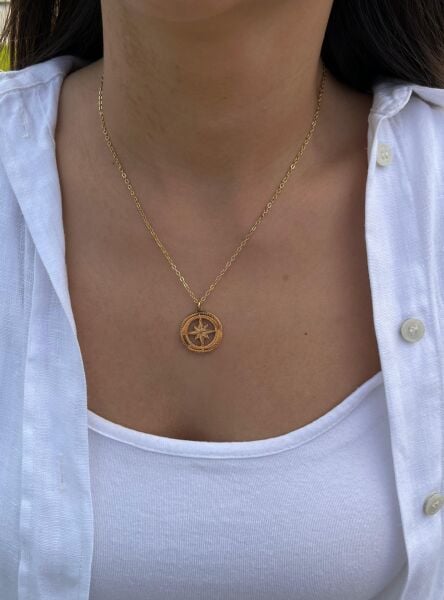 Taşlı Antik Yıldız Uçlu Kolye