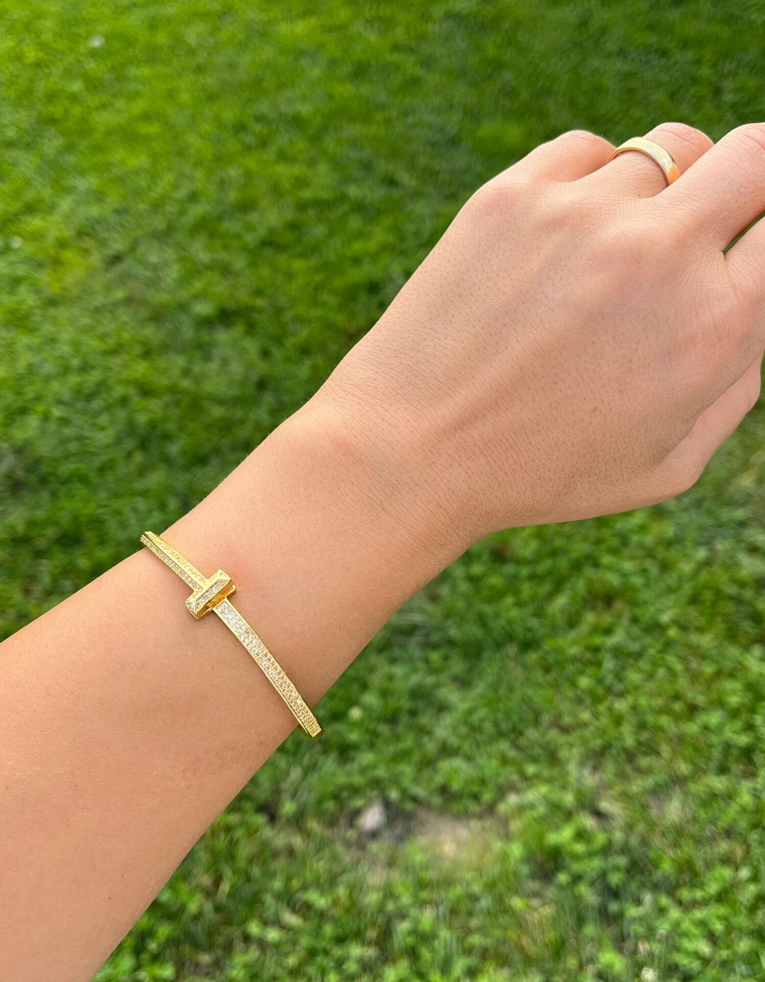 14K Altın Renkli Taşlı Kelepçe