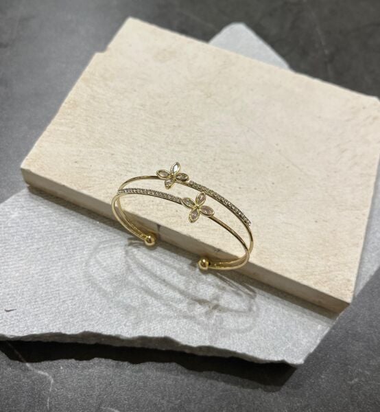 Altın Renkli Taşlı Yaprak Kelepçe