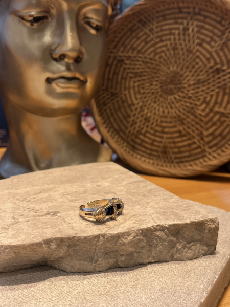 Mavi Taşlı İşlemeli Yüzük