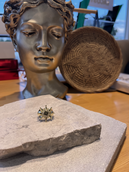 Taşlı Yıldız Uçlu Yüzük