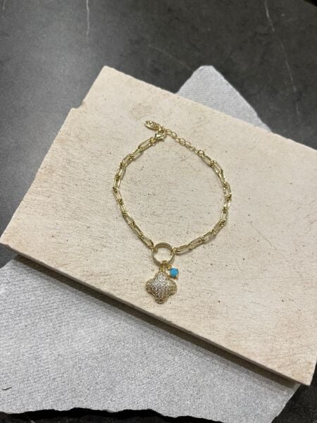 14K Yonca Charmlı Bileklik