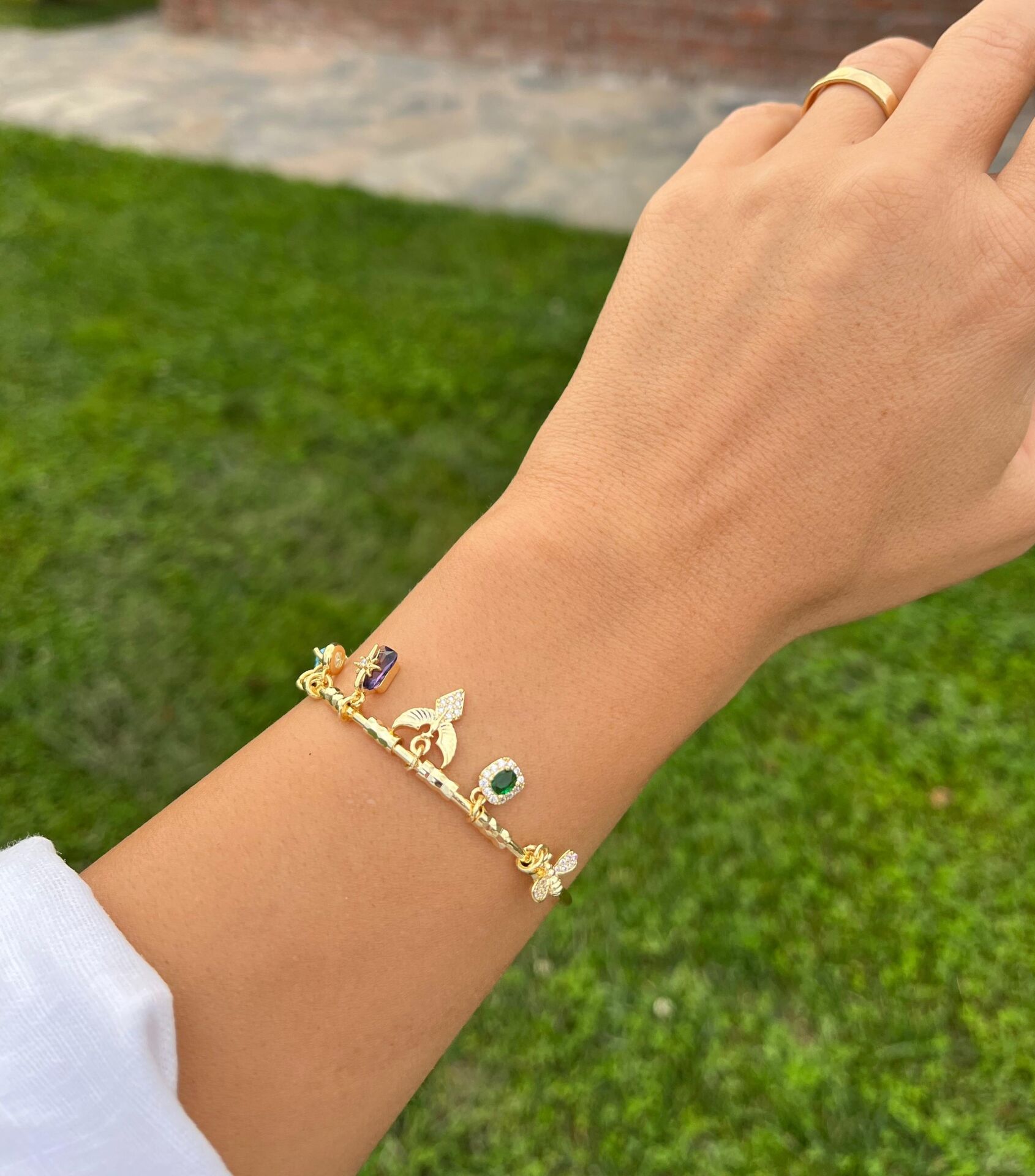 Anka Kuşu ve Taş Charmlı Kelepçe Bileklik