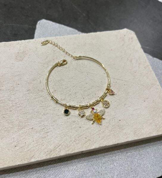 Arı Charmlı Kelepçe