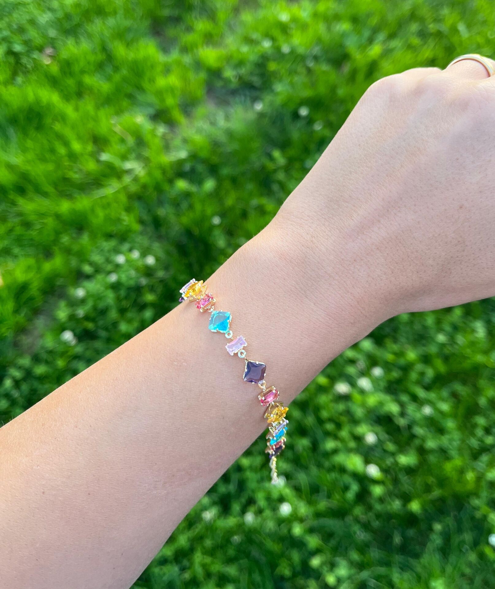 Zirkon Renkli Taşlı Gema Bileklik