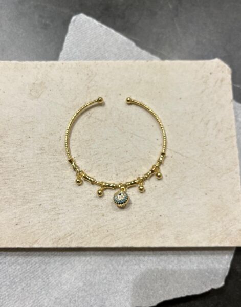 Top ve Taş Detaylı Kelepçe