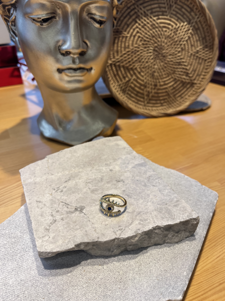 Yüzük Dikenli Taş Desenli