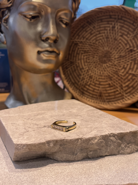 Yüzük Dört Taşlı