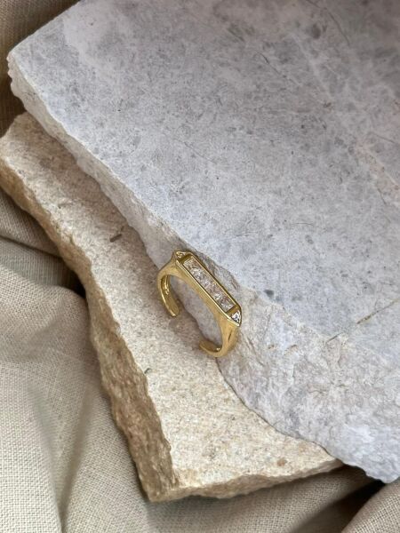 Yüzük Dört Taşlı