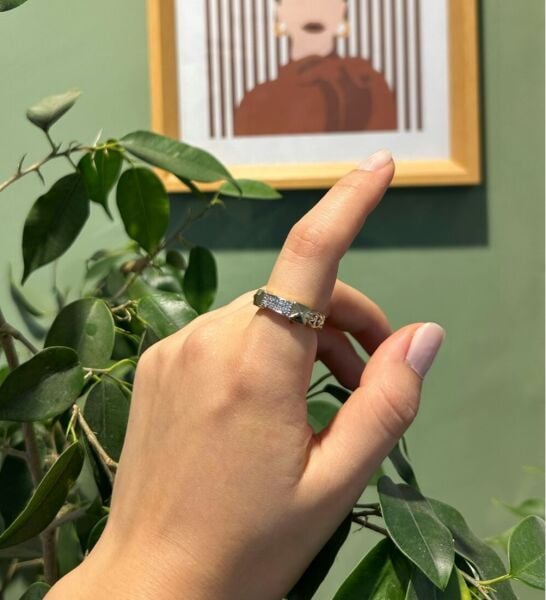 Yüzük Kalın Taşlı