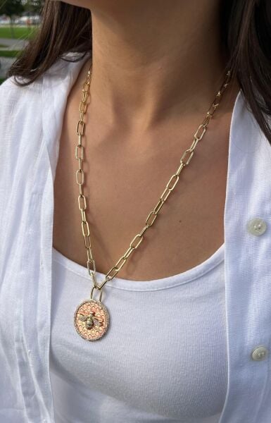 Turuncu Arı Uçlu Kolye