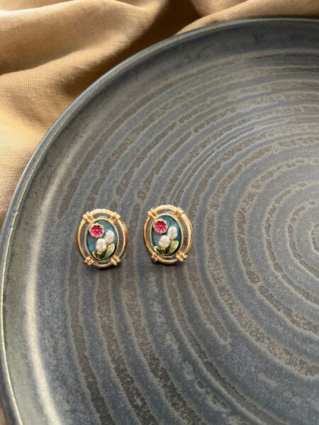 Vintage Sanat Çiçekli Küpe