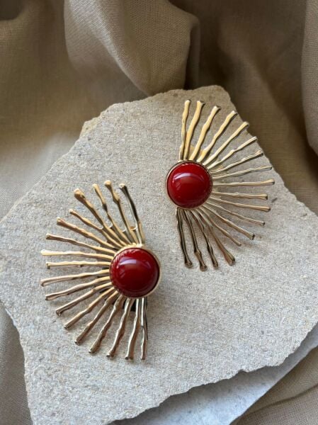 Red Stone Wire Earrings