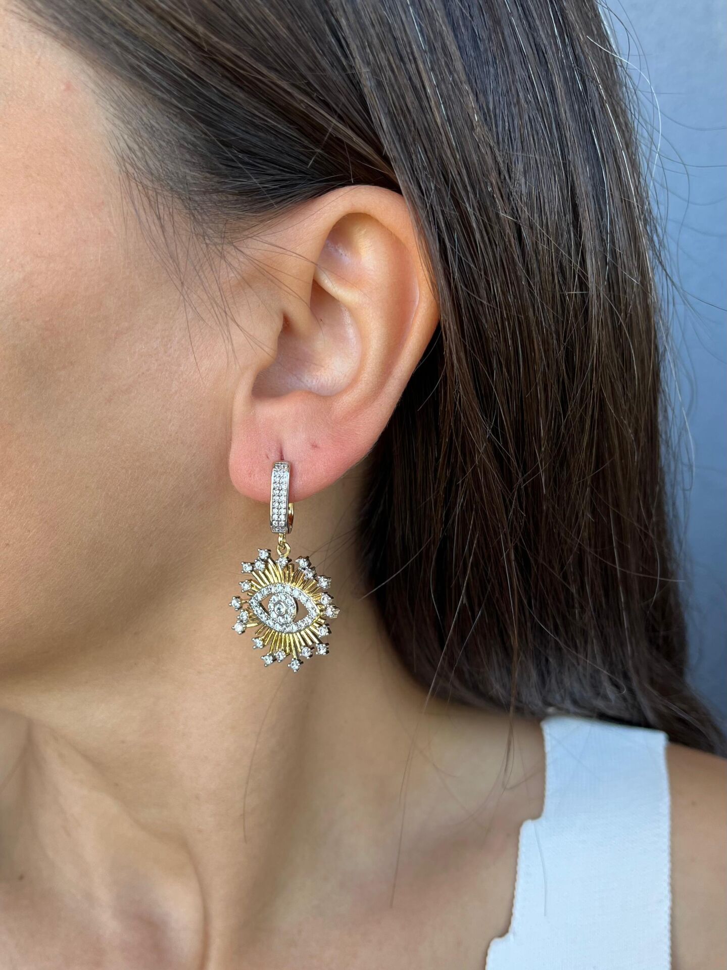 Altın Gümüş Renkli Göz Desenli Küpe