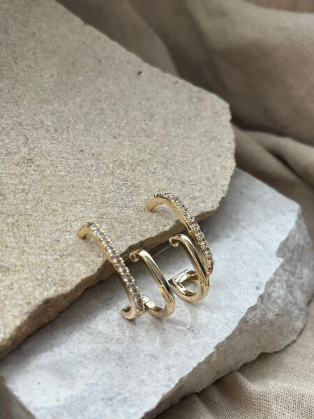 Altın Renkli Taşlı İkili Küpe Seti