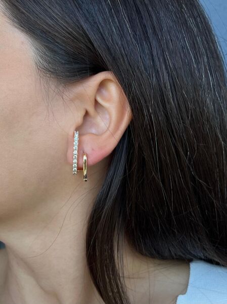 Altın Renkli Taşlı İkili Küpe Seti