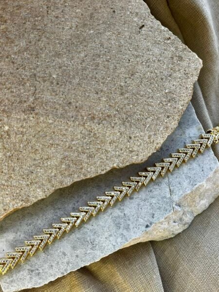 14K Taşlı V Bileklik