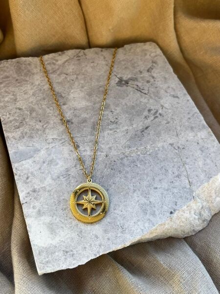 Taşlı Antik Yıldız Uçlu Kolye