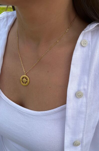 Taşlı Antik Yıldız Uçlu Kolye