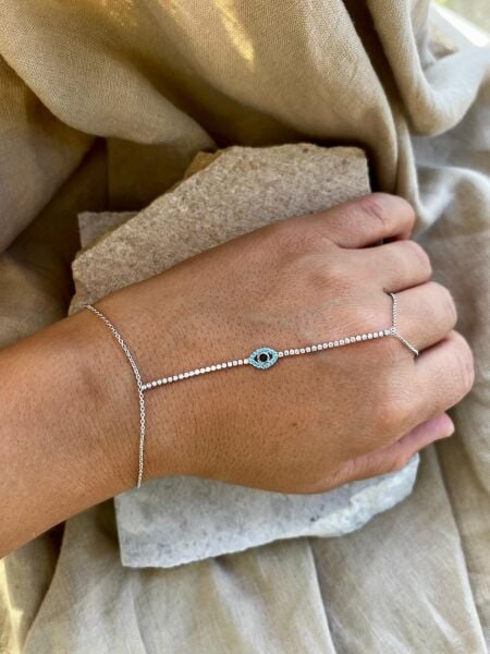 Göz Detaylı Gümüş Renkli Şahmeran