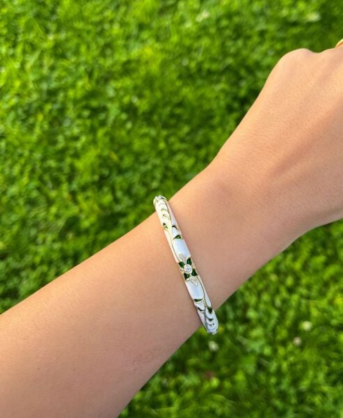 Beyaz-Yeşil Mineli Kelepçe