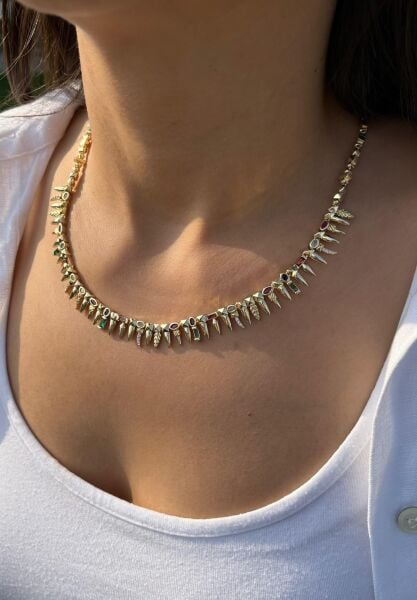 Renkli Taşlı Dişli Kolye