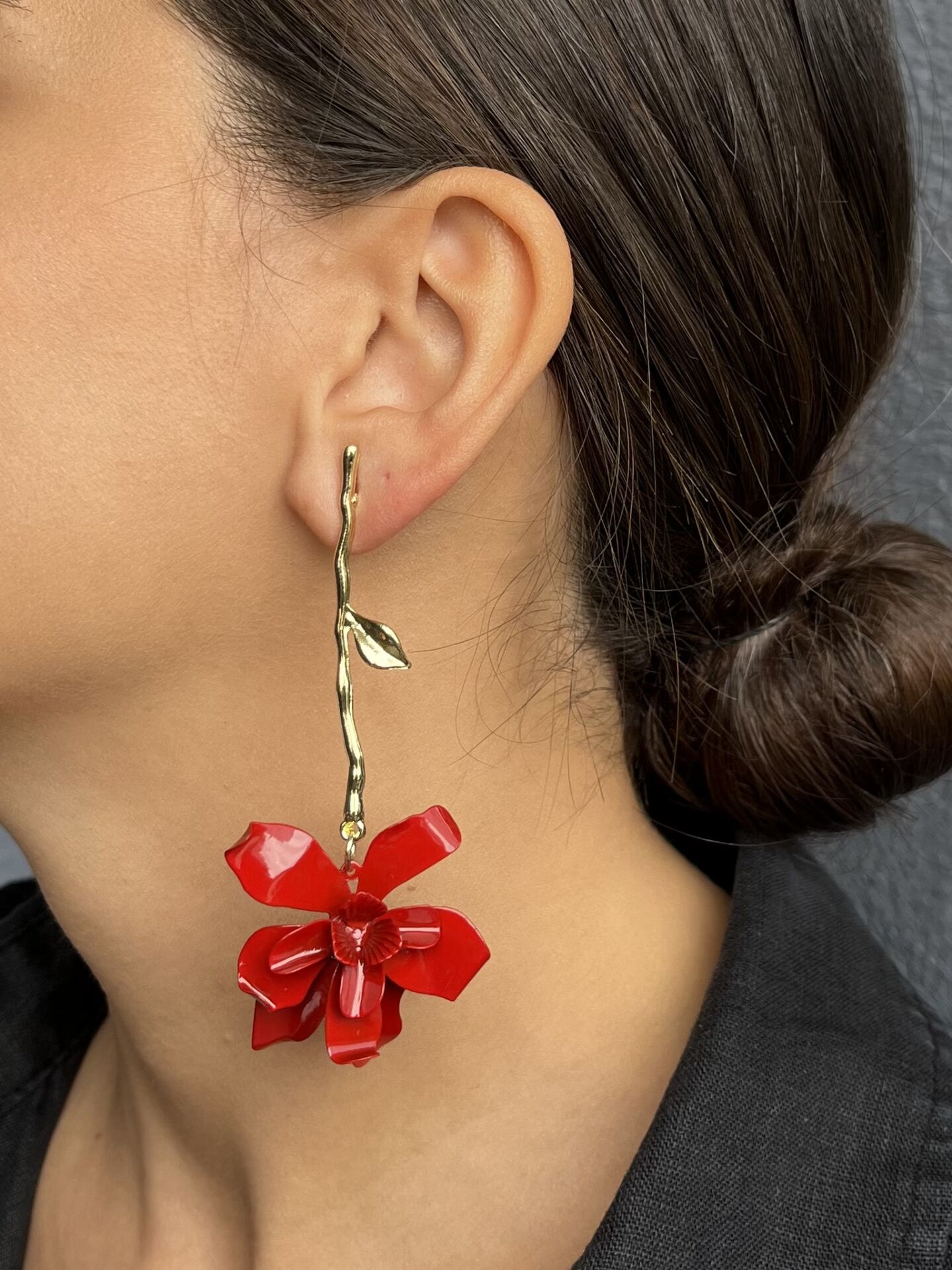 Kırmızı Çiçekli Sarkıt Küpe