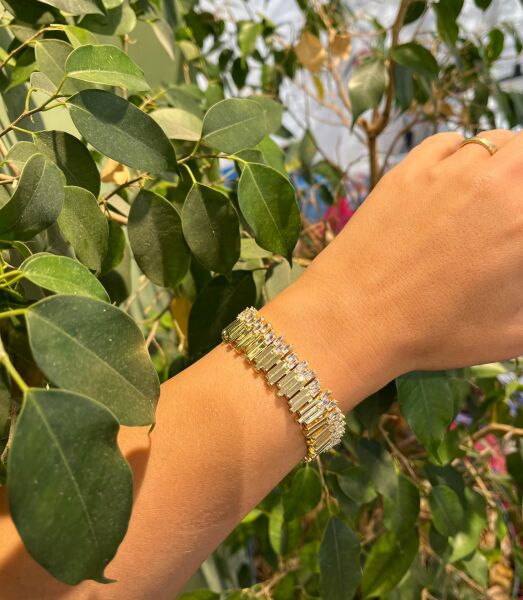 14K Stone Bar Bracelet