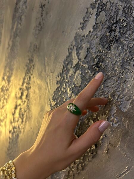 Taşlı Yıldız Yeşil Yüzük