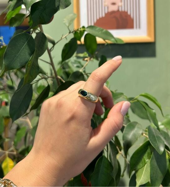 Yeşil Taşlı Yüzük