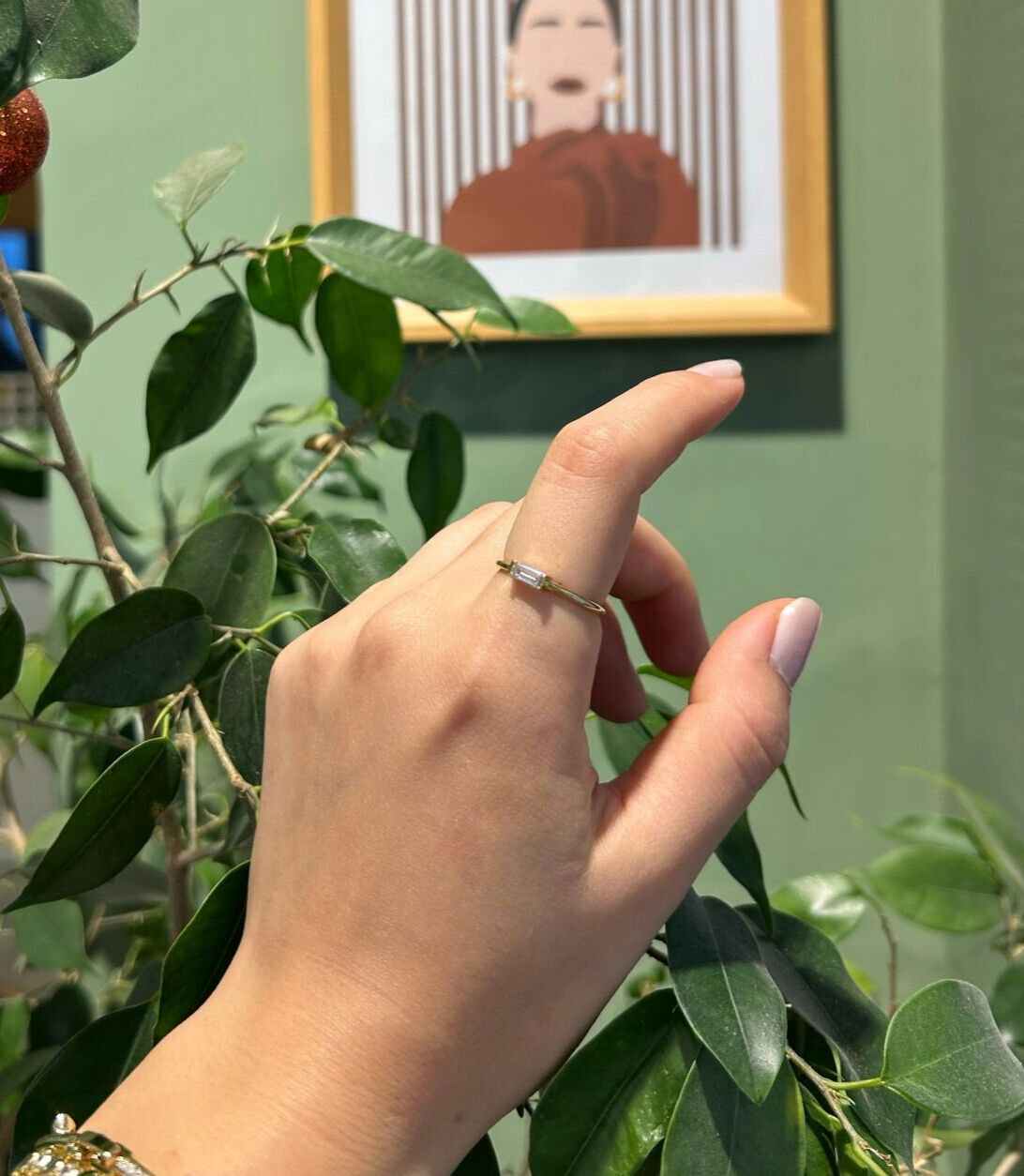 Dikdörtgen Taşlı İnce Yüzük