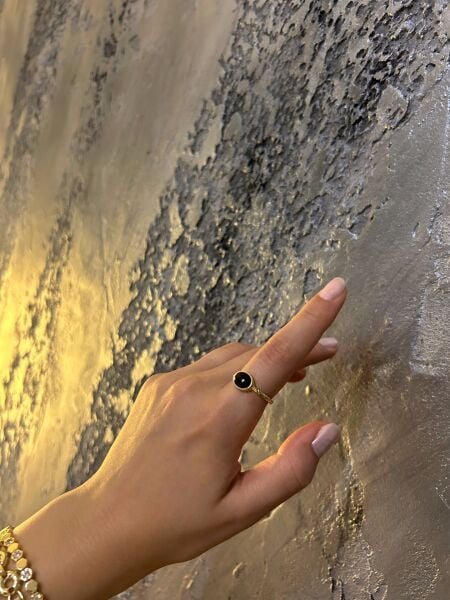 Siyah Taşlı İnce Yüzük