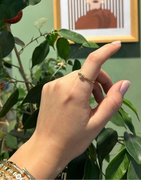 Oval Taşlı İnce Yüzük