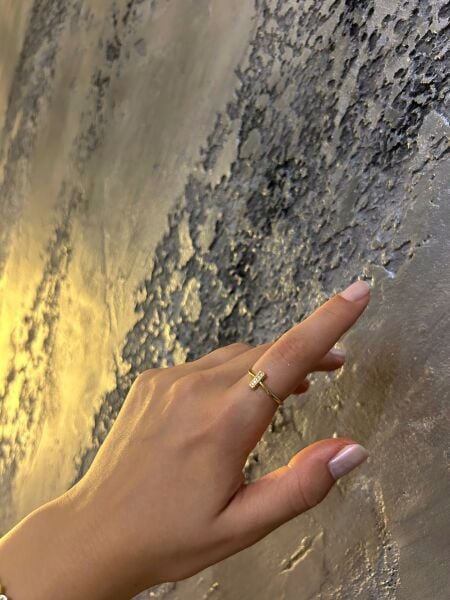 Taşlı Kutu İnce Yüzük