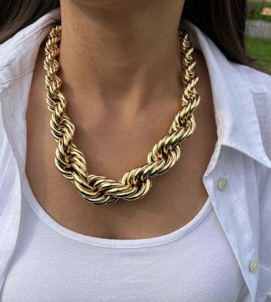 Thick Twist Long Necklace