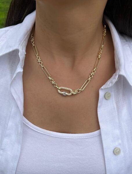 Oval Desen Taşlı Kolye