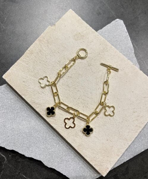 Siyah Taşlı Yonca Bileklik