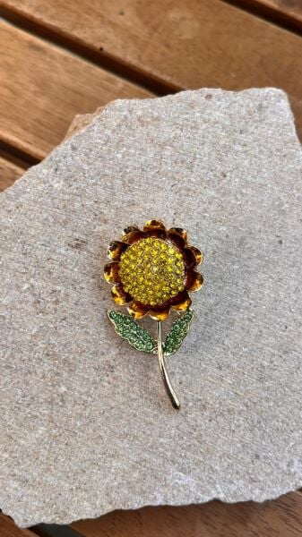 Sunflower Brooch