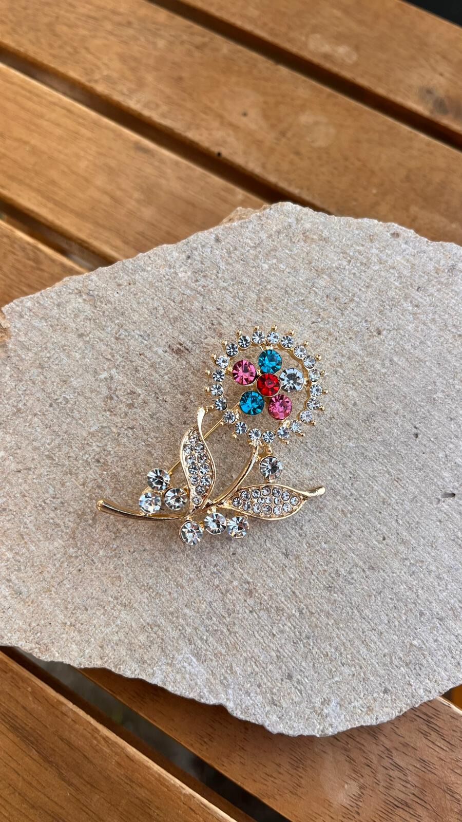 Renkli Taşlı Çiçek Broş