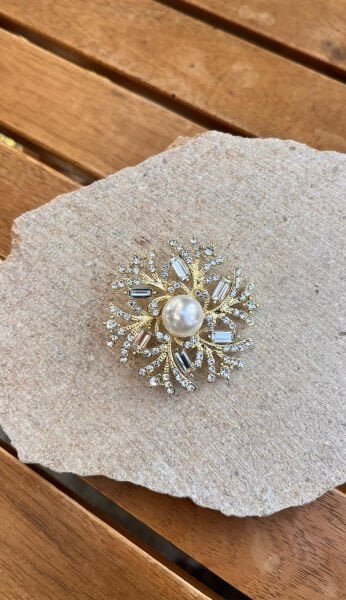 Taşlı İncili Broş