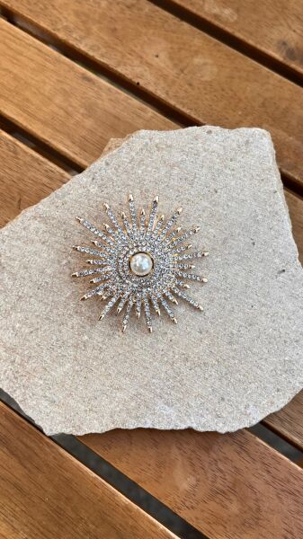 Stoned Pearl Brooch