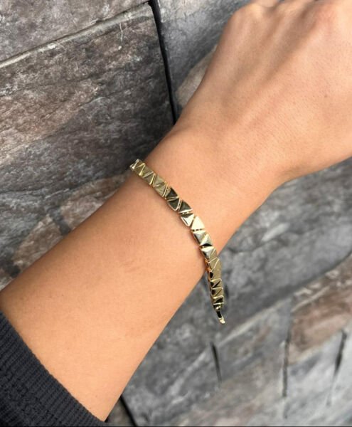 14K Sıralı Üçgen Bileklik