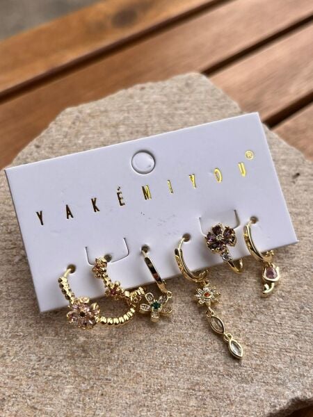 Yakemiyou Çiçekli Altılı Küpe