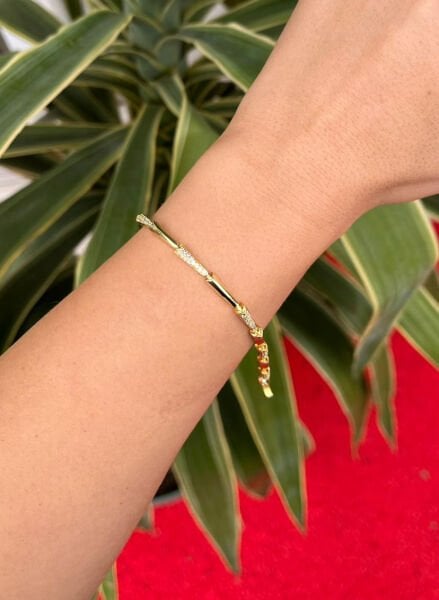 Taşlı Kemik Bileklik