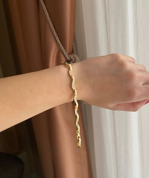 Simetrik Taşlı Bileklik