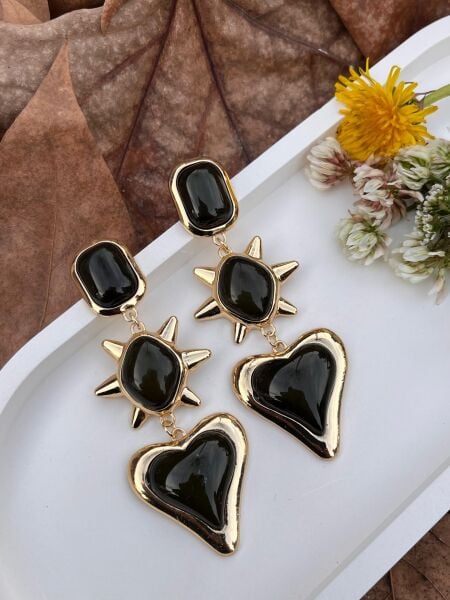 Yeşil Kalpli Dikenli Sarkıt Küpe