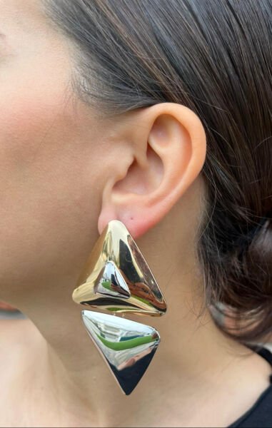 Metalik Üçgen Küpe