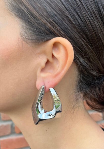 Gümüş V Desen Küpe